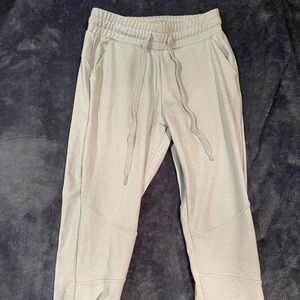 Buff bunny joggers in XS, color blue